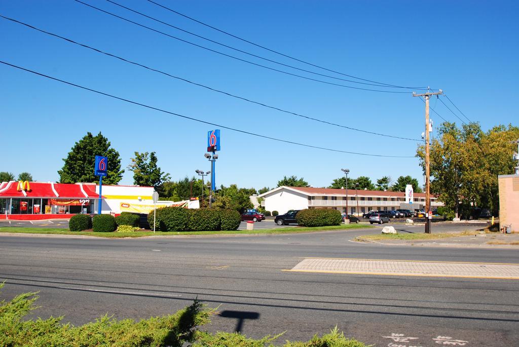Motel 6-Chicopee, Ma - Springfield Екстер'єр фото
