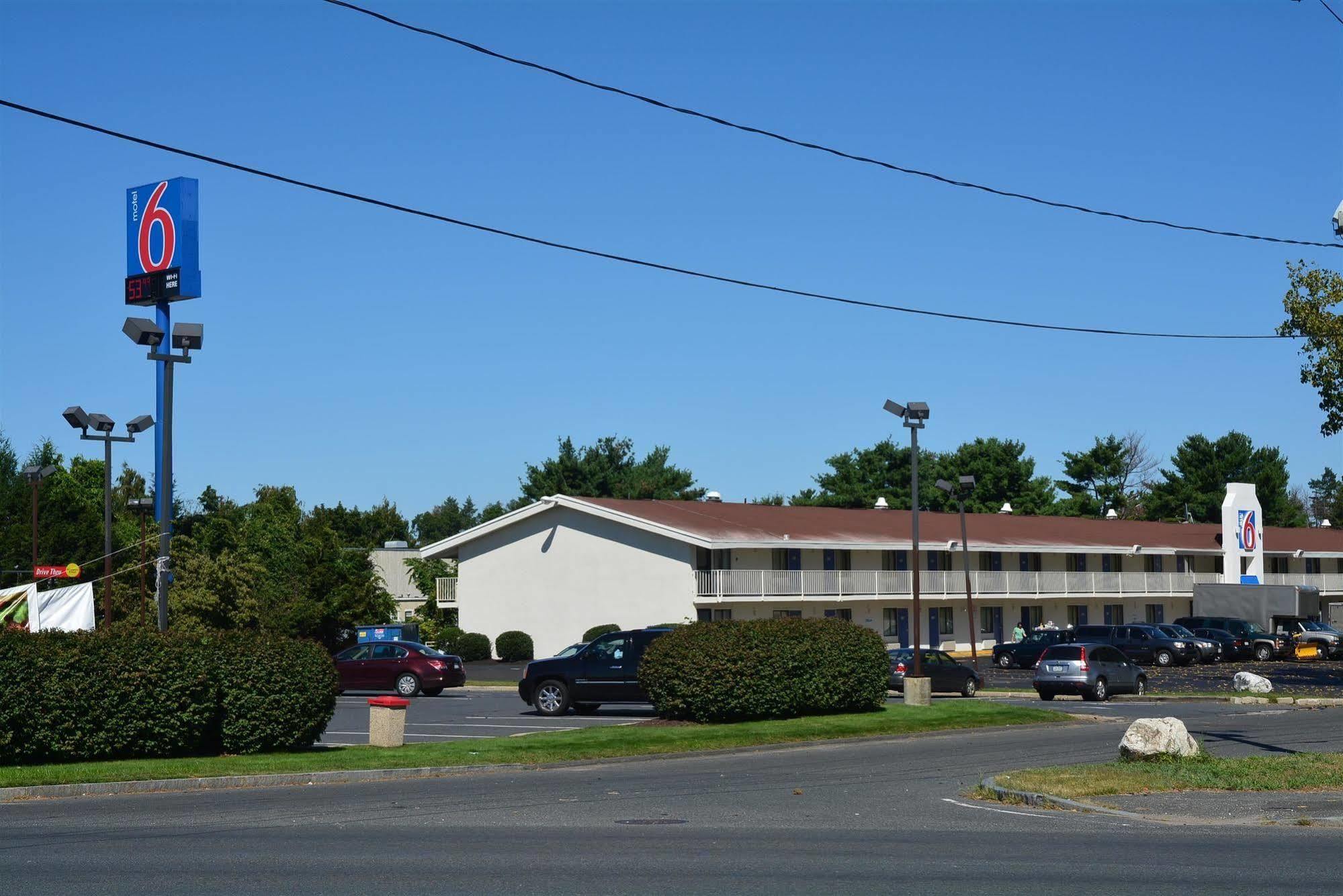 Motel 6-Chicopee, Ma - Springfield Екстер'єр фото