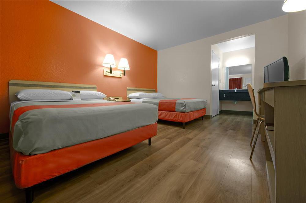 Motel 6-Chicopee, Ma - Springfield Номер фото